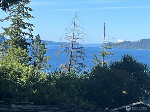 Photo of 13403 6th Avenue NW, Gig Harbor, WA 98332 (MLS # 2518504)