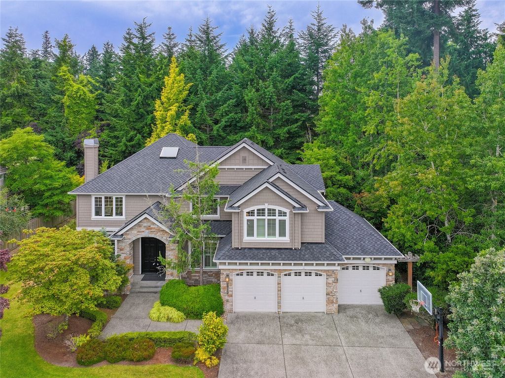 Photo of 24112 E Greystone Ln Ln, Woodway, WA 98020 (MLS # 2397913)