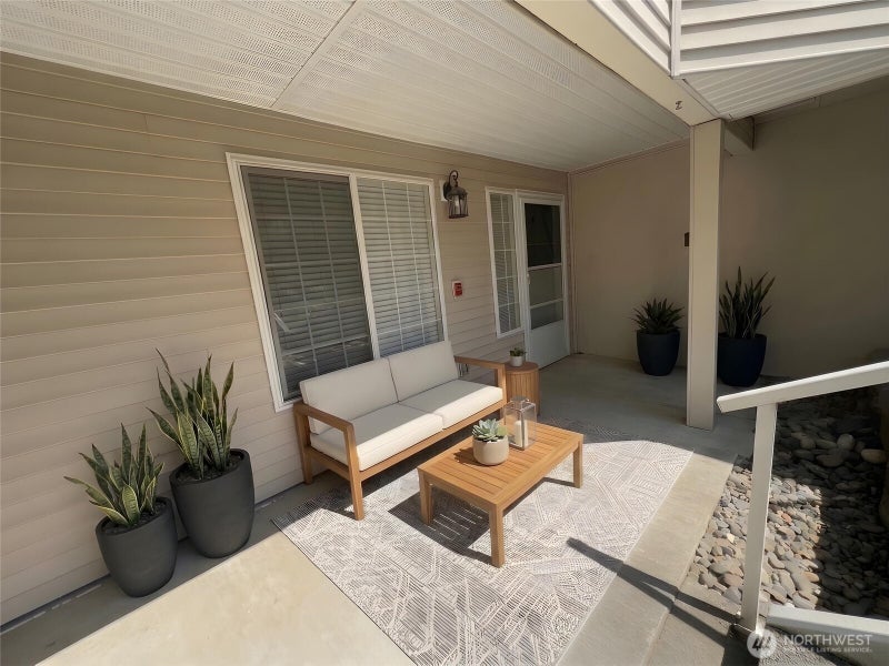 1920 S 368th Place 205