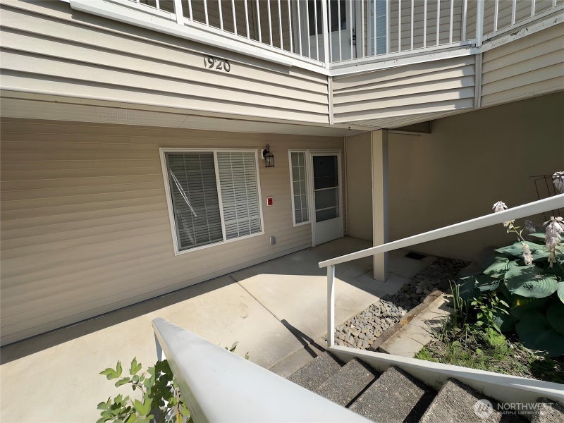 1920 S 368th Place 205