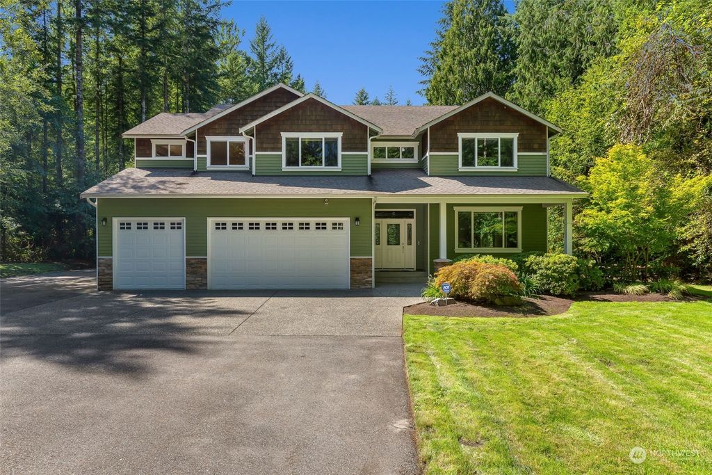 Photo of 11227 Upper Preston Road SE, Issaquah, WA 98027 (MLS # 2283427)