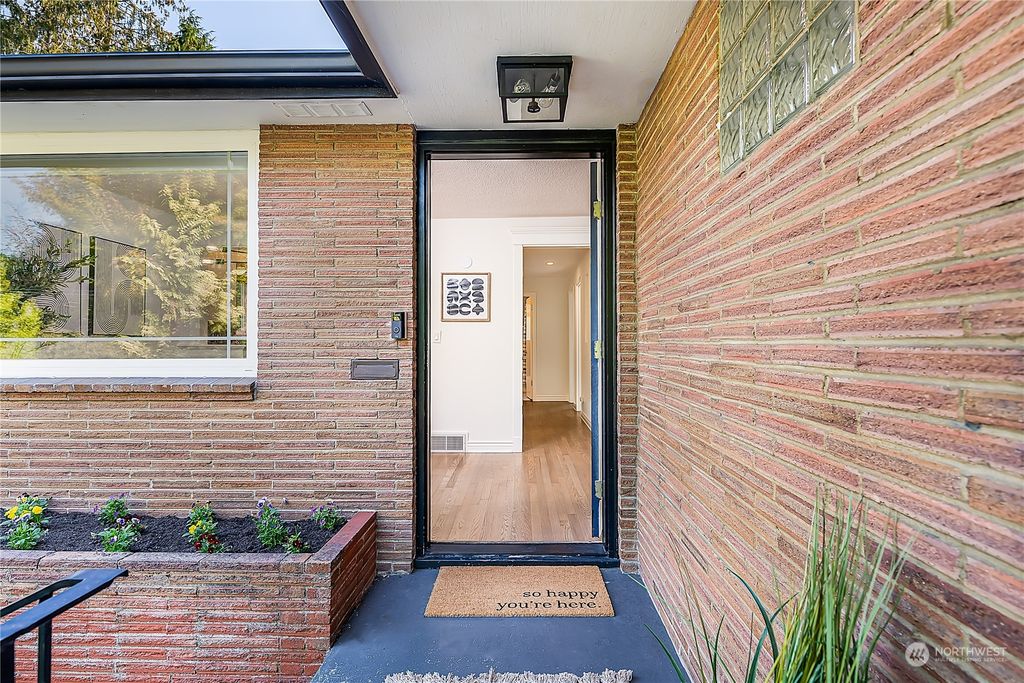 Photo of 3021 NW 71st Street, Seattle, WA 98117 (MLS # 2287315)
