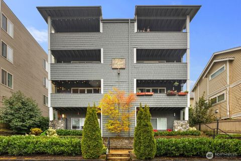 Photo of 1729 18th Avenue #201, Seattle, WA 98122 (MLS # 2494797)