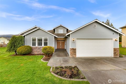 Photo of 17193 River Rock Road, Mount Vernon, WA 98274 (MLS # 2464154)