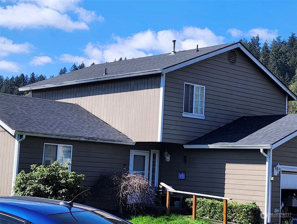 Photo of 126 5th Avenue N, Algona, WA 98001 (MLS # 2218529)
