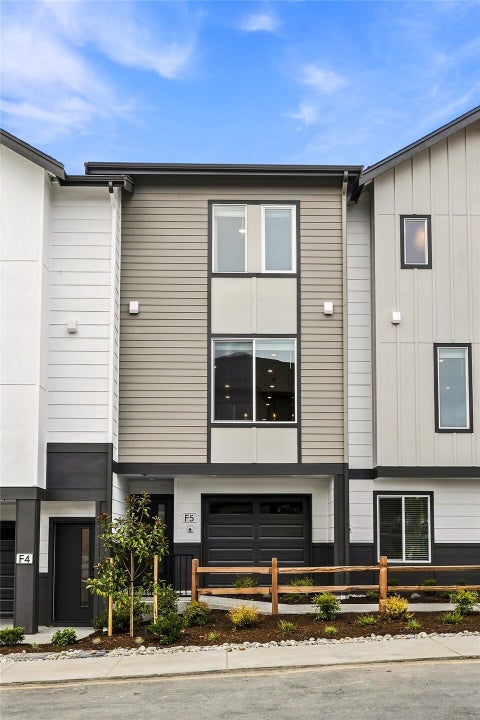 Photo of 16202 Manor Way #G2, Lynnwood, WA 98087 (MLS # 2596030)