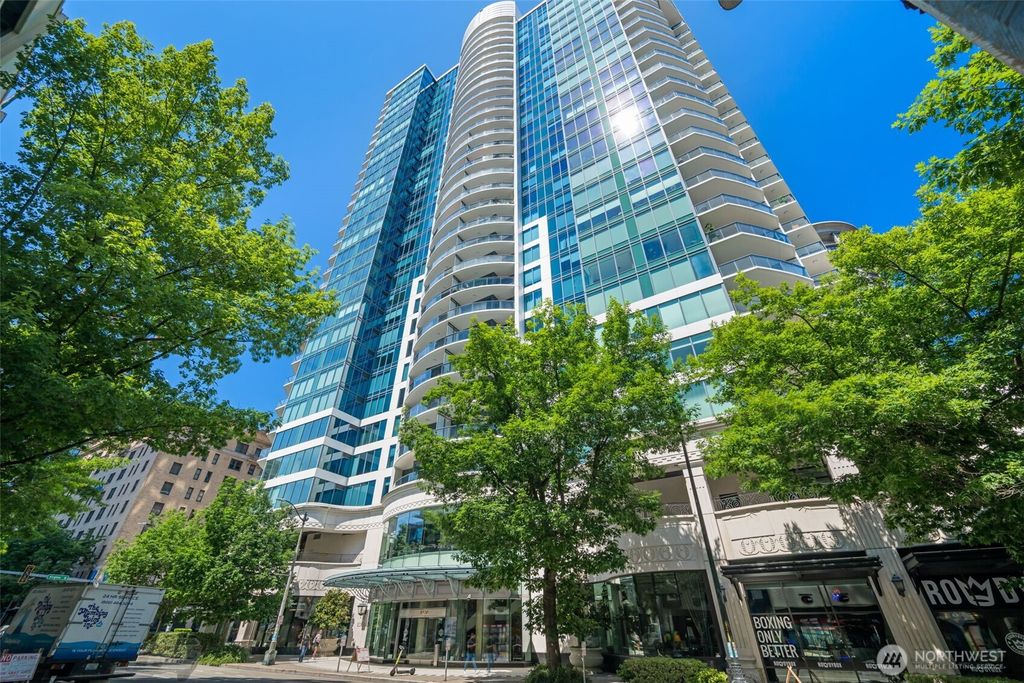 Photo of 1920 4th Avenue #512, Seattle, WA 98101 (MLS # 2435579)