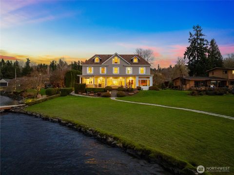 649 E Lake Sammamish Parkway SE Sammamish WA 98074