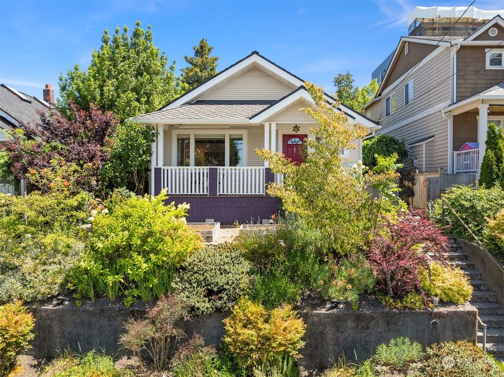 Photo of 8538 16th Avenue NW, Seattle, WA 98117 (MLS # 2262030)