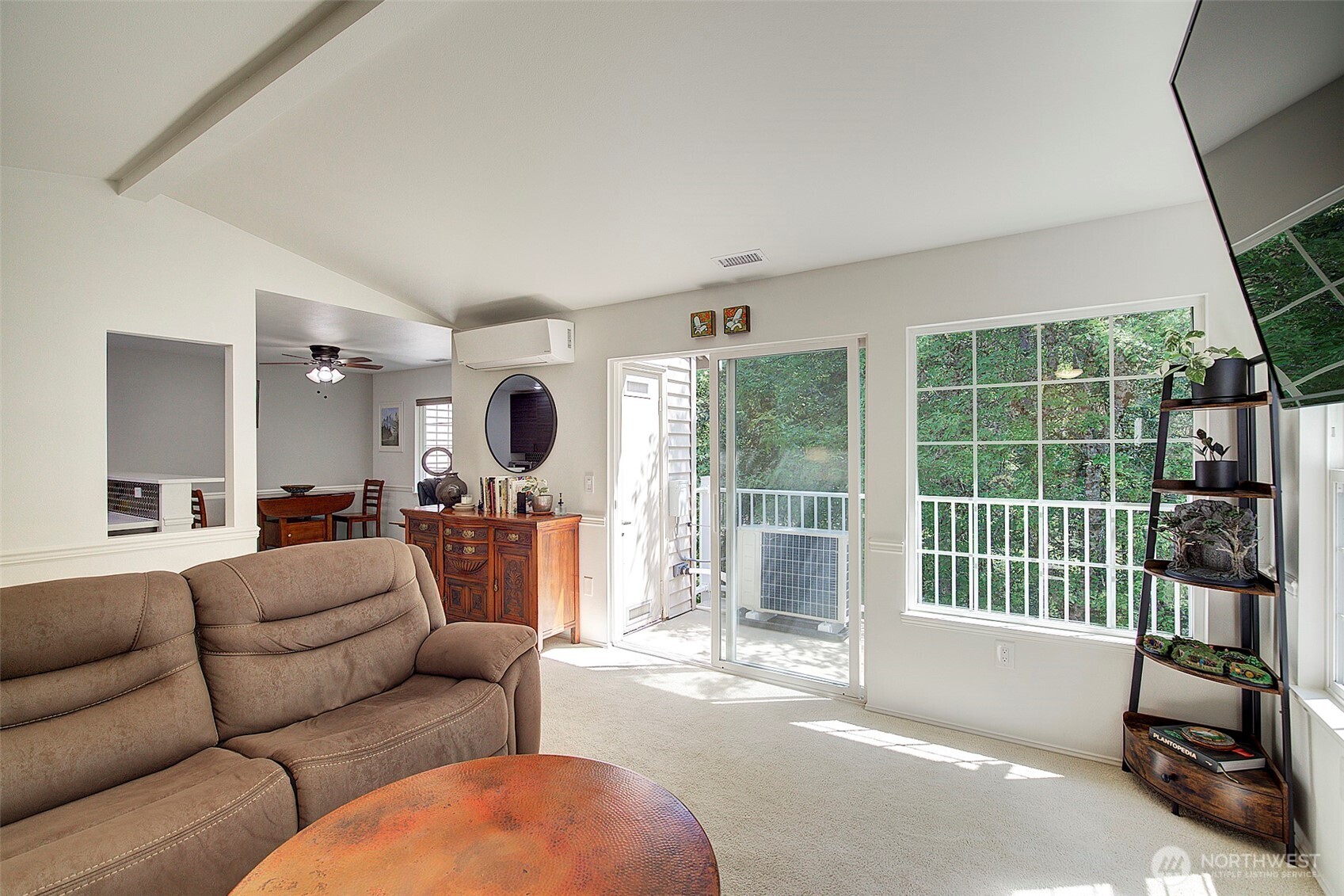 25235 SE Klahanie Boulevard Q304