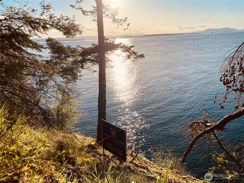 Photo of 0 Fern Place, Friday Harbor, WA 98250 (MLS # 2497114)