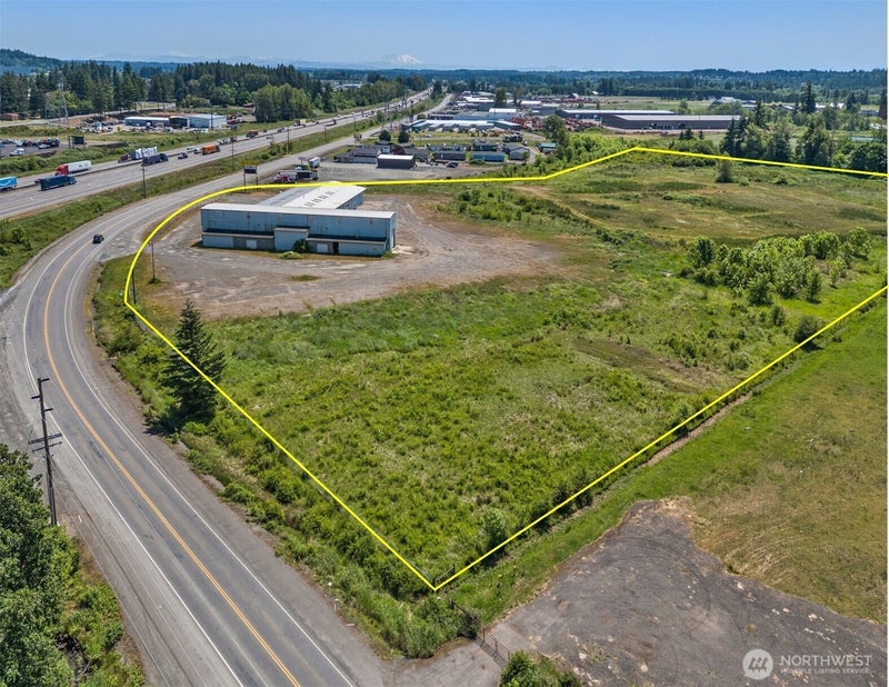 281 Hamilton Rd N