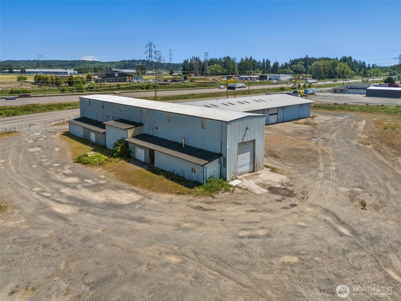 281 Hamilton Rd N