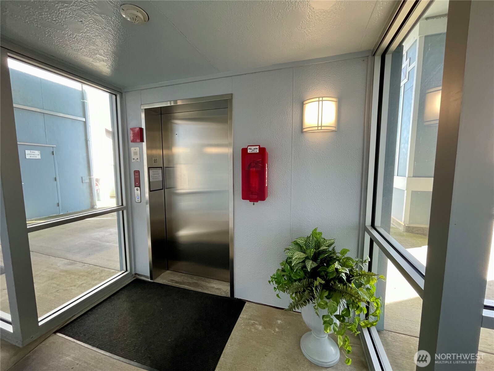 1307 Ocean Shores Boulevard SW N53