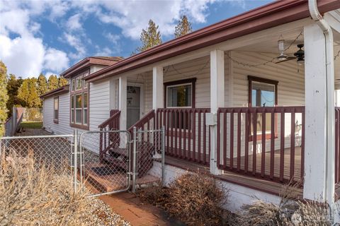 Photo of 935 Sunrise Drive, Manson, WA 98831 (MLS # 2465780)