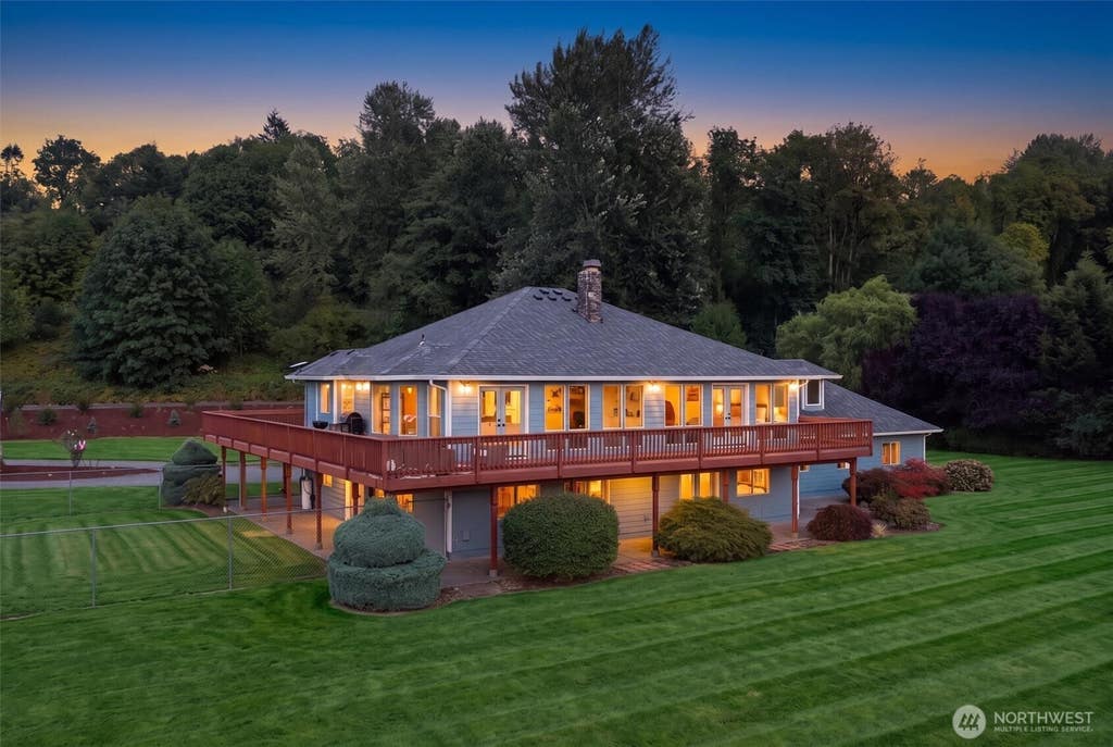 Photo of 39806 NW 64th Court, Woodland, WA 98674 (MLS # 2573190)