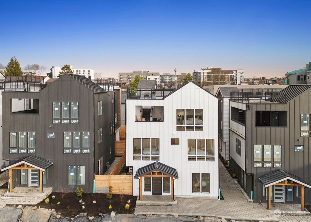 Photo of 4720 45th Avenue SW #B, Seattle, WA 98116 (MLS # 2193663)