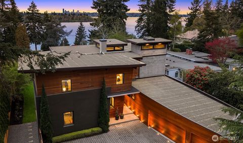 Photo of 10314 SE 25th Street, Bellevue, WA 98004 (MLS # 2508543)