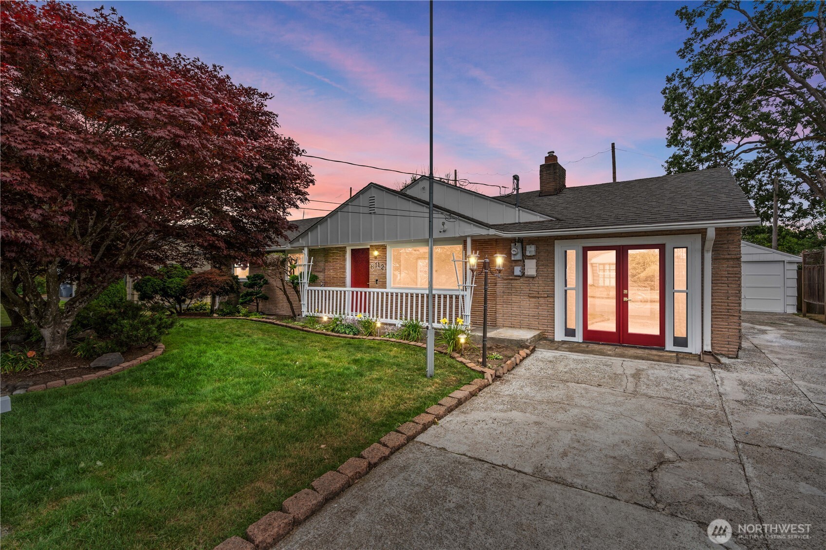 6112 Wildaire Road SW