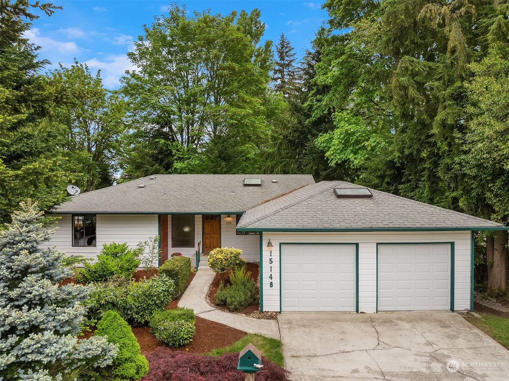 Photo of 15148 SE 48th Drive, Bellevue, WA 98006 (MLS # 2237079)