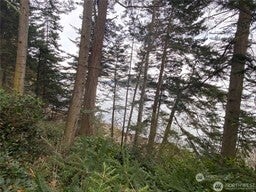 4 Fauntleroy Point Rd