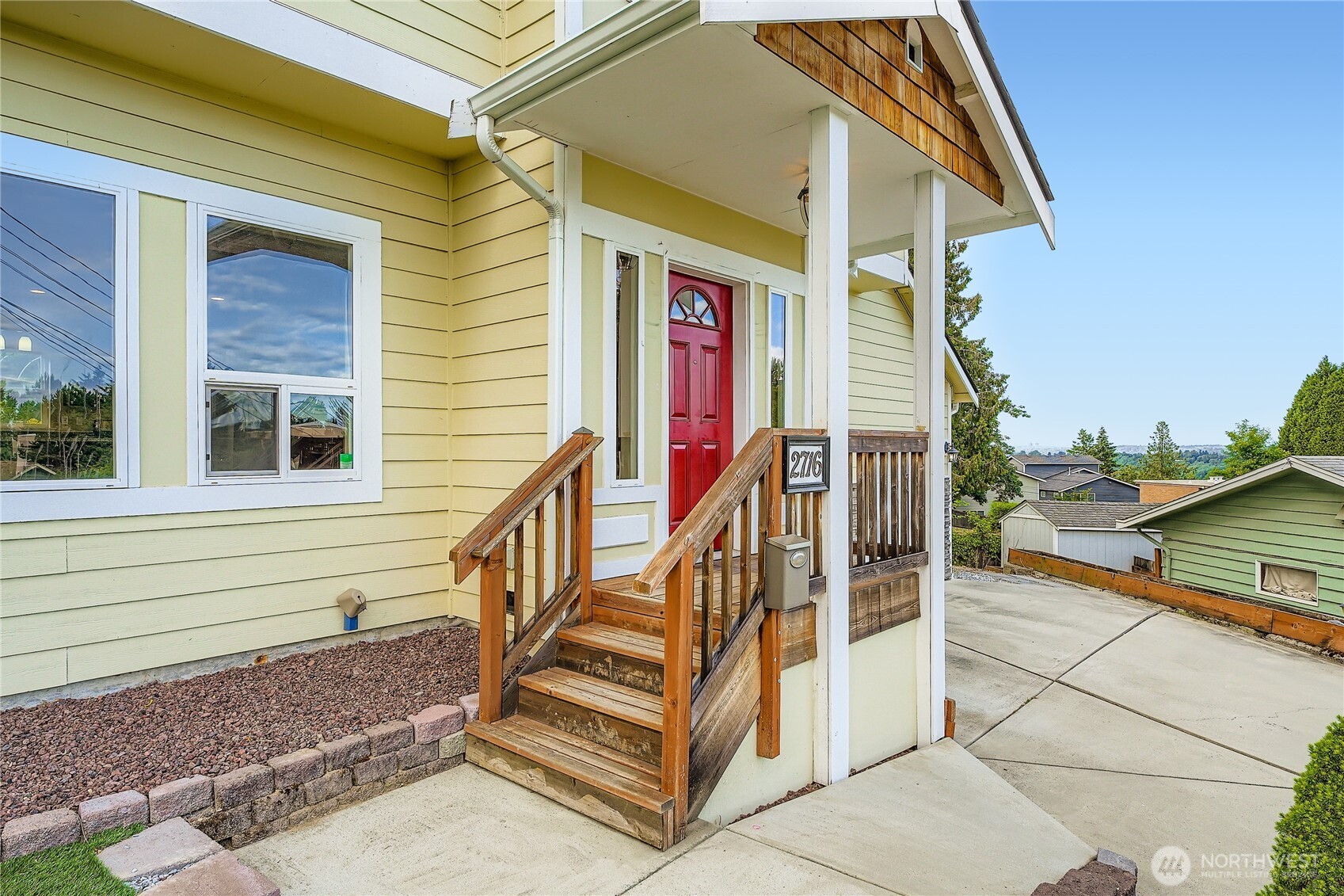 2716 S 125th Place