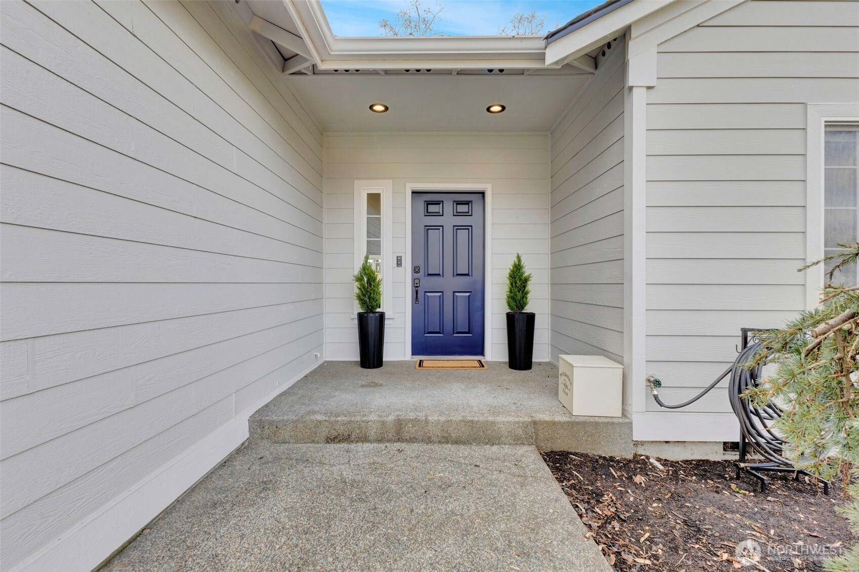 15104 148th Street E