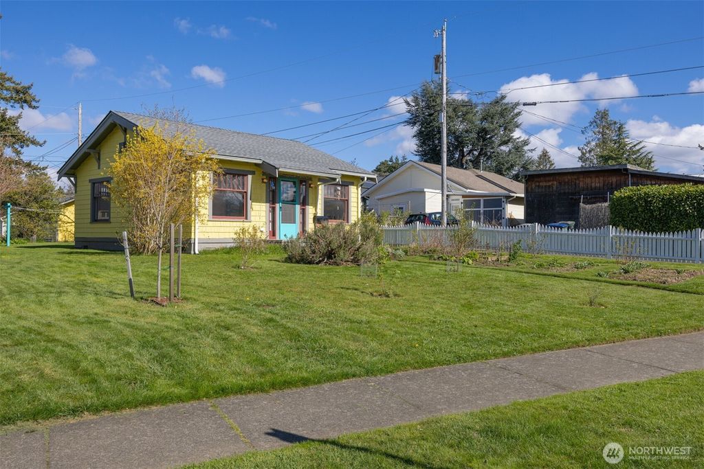 Photo of 2739 Sunset Drive, Bellingham, WA 98225 (MLS # 2504261)