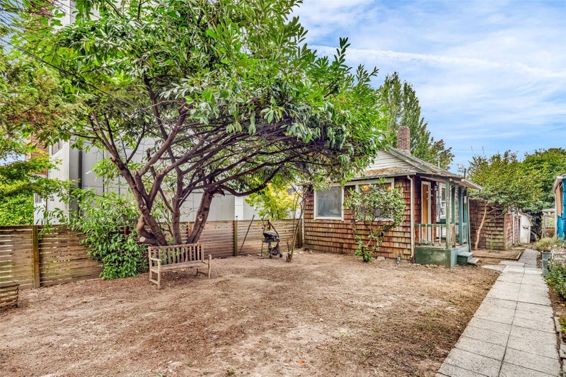 831 NW 52nd Street