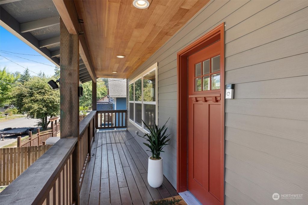 Photo of 38333 SE Maple Street, Snoqualmie, WA 98065 (MLS # 2151362)