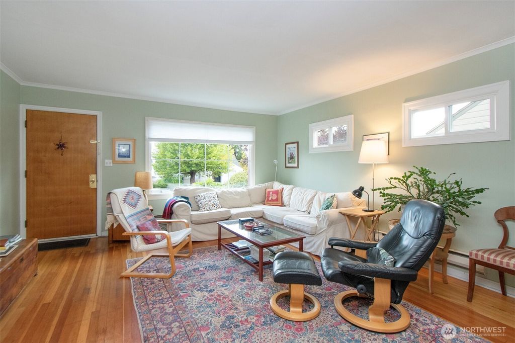 Photo of 216 E 10TH Street, Port Angeles, WA 98362 (MLS # 2448348)