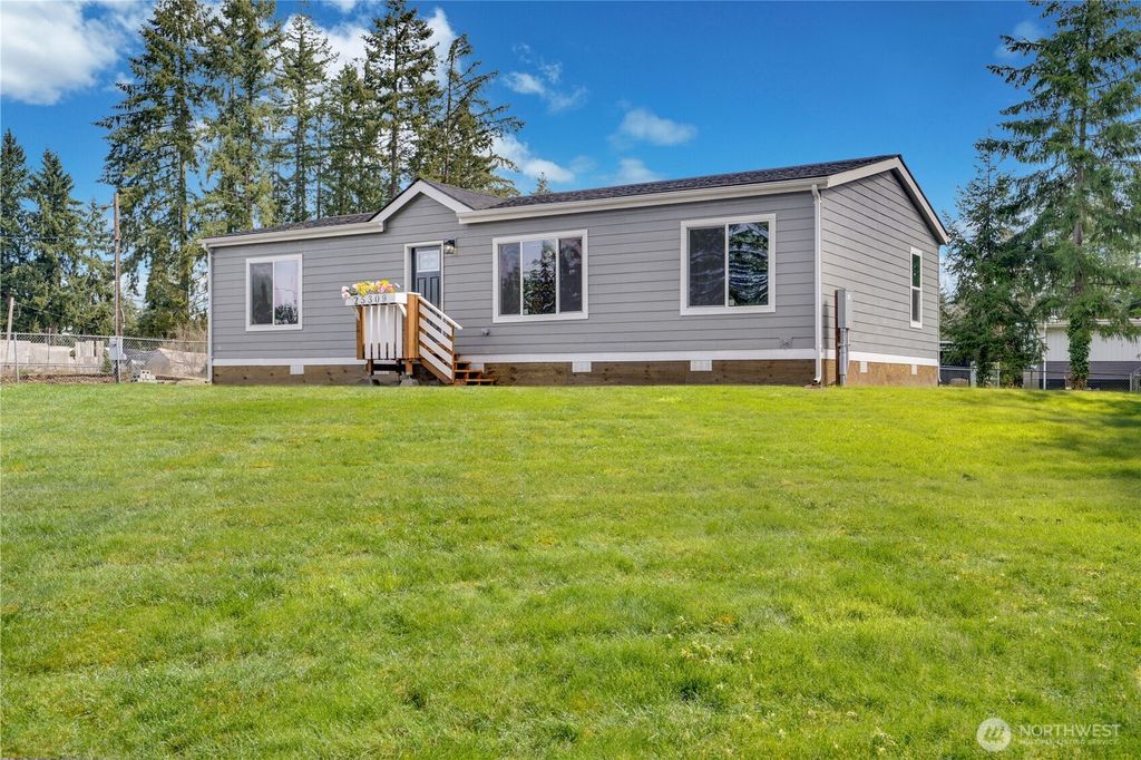 Photo of 25309 52nd Avenue E, Graham, WA 98338 (MLS # 2500796)
