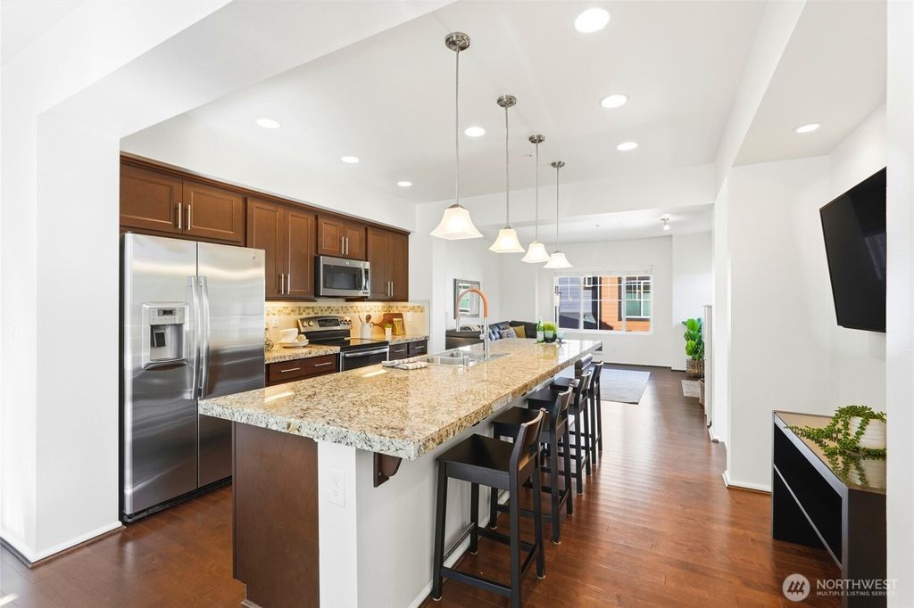 Photo of 10175 156th Court NE #105, Redmond, WA 98052 (MLS # 2491774)