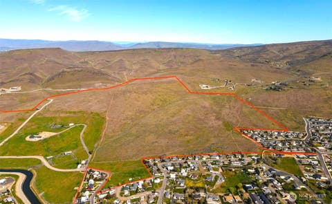 Photo of 351 Kristi Lane, Yakima, WA 98901 (MLS # 2545034)