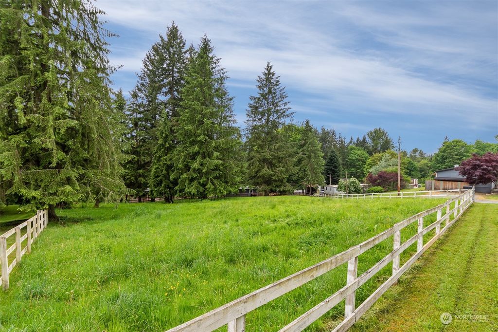 Photo of 14525 Three Lakes Road, Snohomish, WA 98290 (MLS # 2073232)