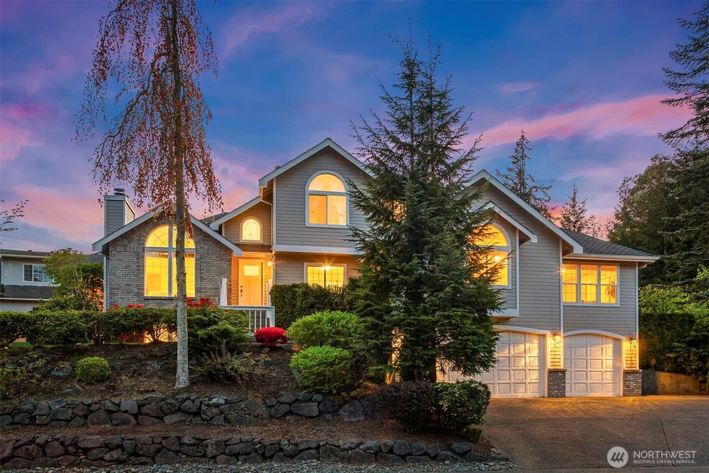 Photo of 6513 156th Avenue SE, Bellevue, WA 98006 (MLS # 2388459)