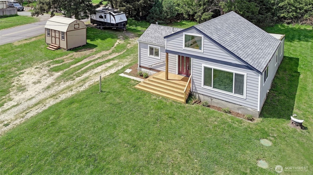 Photo of 1320 Swantown Road, Oak Harbor, WA 98277 (MLS # 2588400)