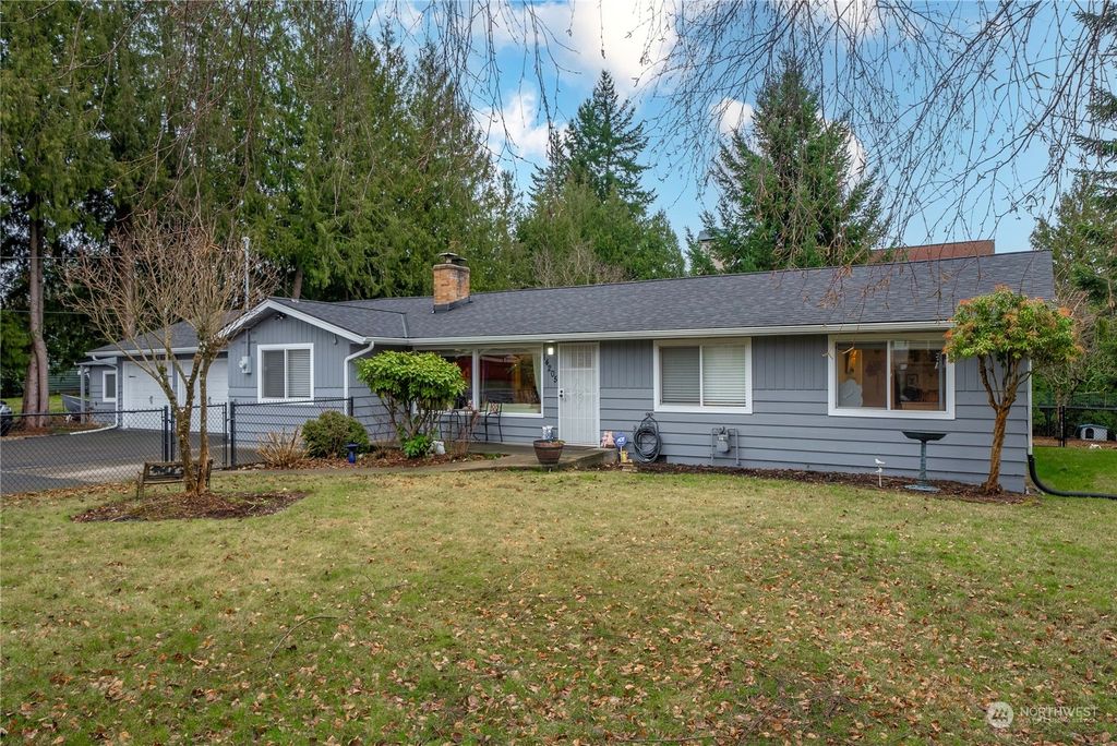 Photo of 14205 SE 260th Street, Kent, WA 98042 (MLS # 2195636)
