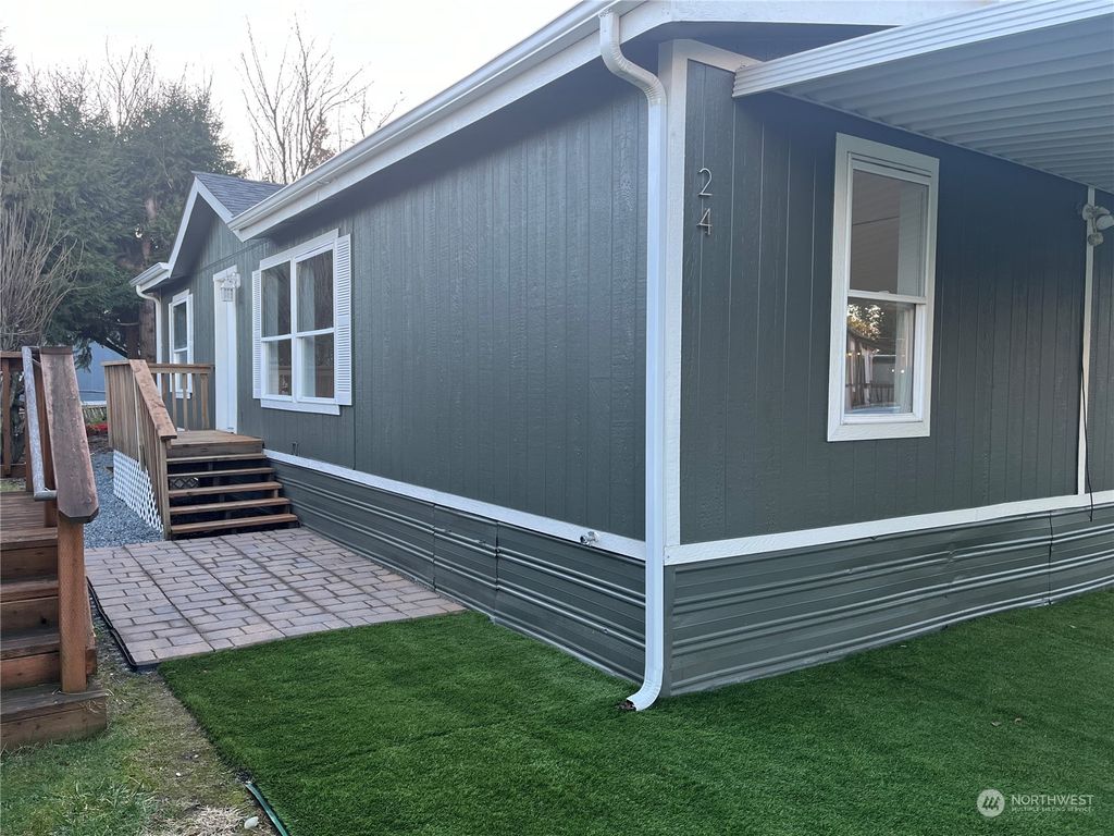 Photo of 4205 Auburn Way S Way #24, Auburn, WA 98092 (MLS # 2189526)