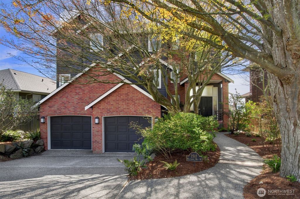 Photo of 2517 Westmont Way W, Seattle, WA 98199 (MLS # 2333183)