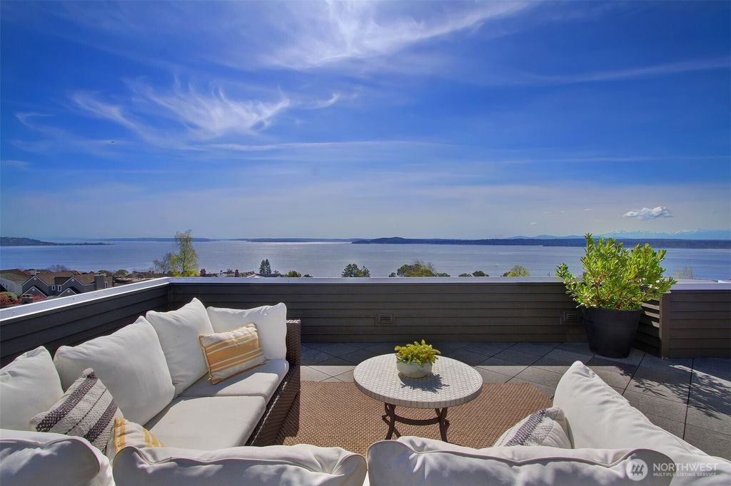 Photo of 2517 Westmont Way W, Seattle, WA 98199 (MLS # 2333183)