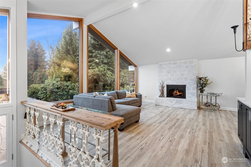 Photo of 16029 175th Avenue NE, Woodinville, WA 98072 (MLS # 2184259)