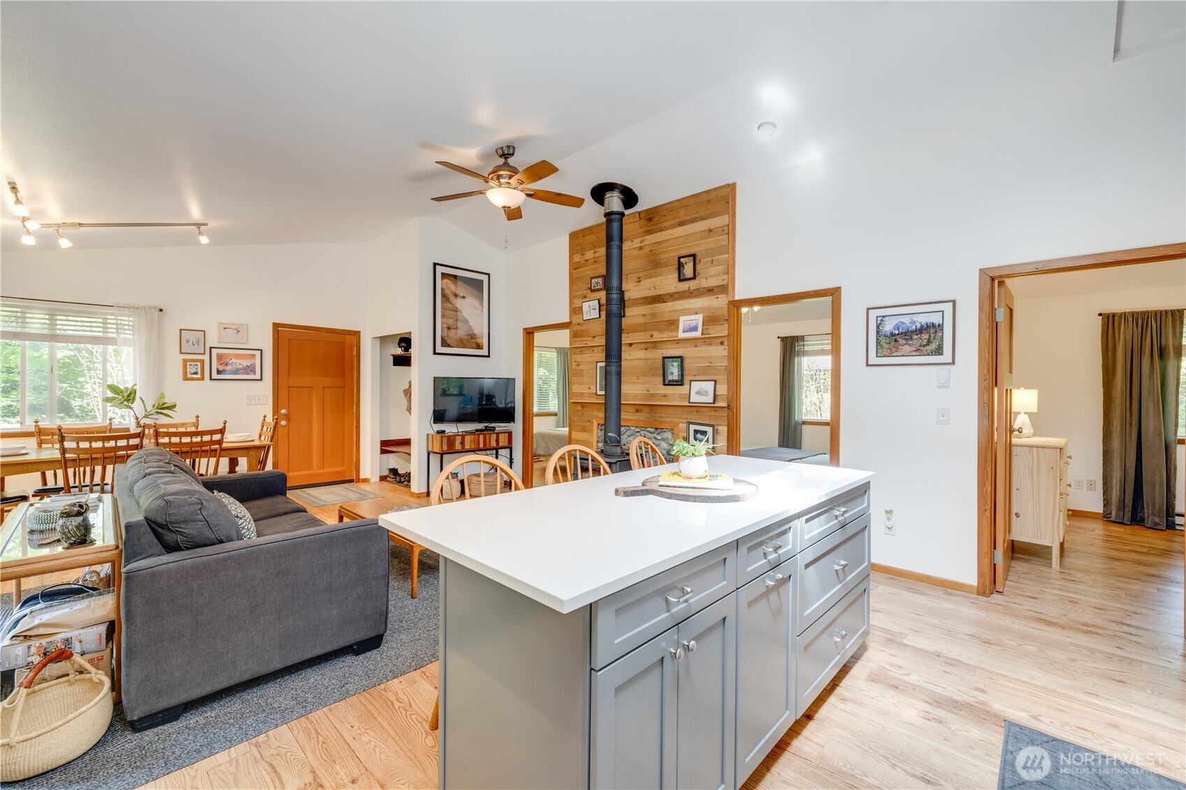 7537 Canyon View Drive