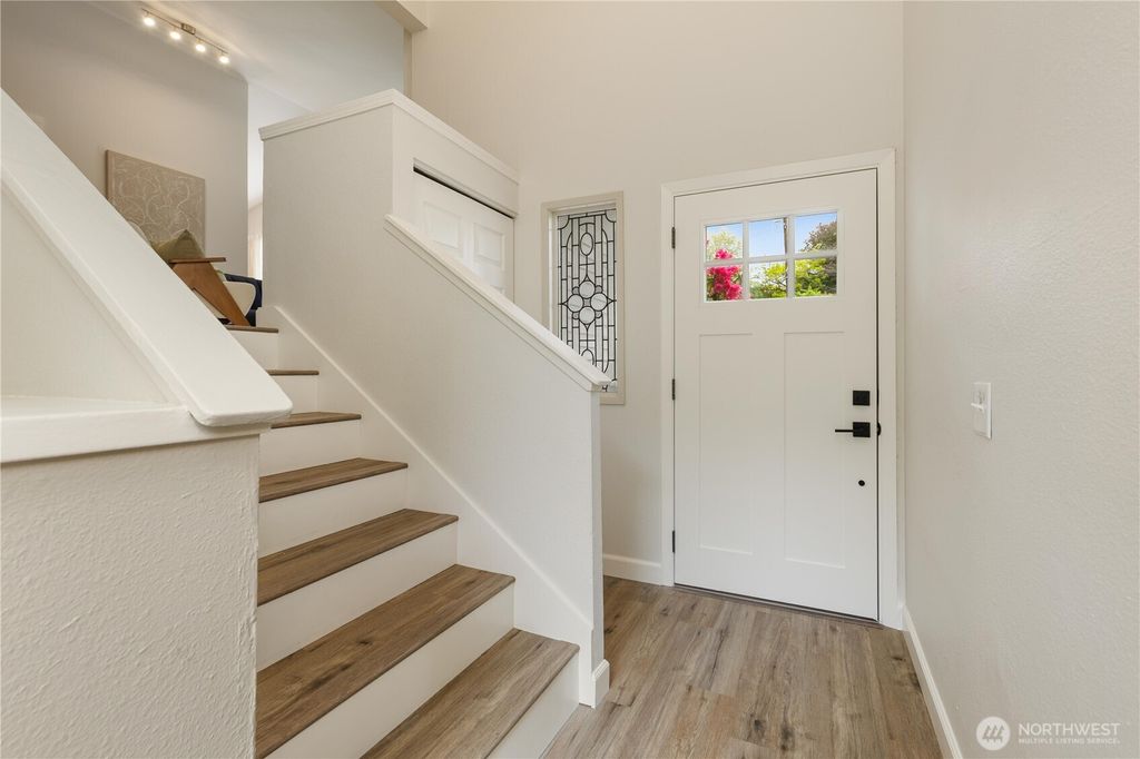 Photo of 4927 47th Avenue S, Seattle, WA 98118 (MLS # 2376704)