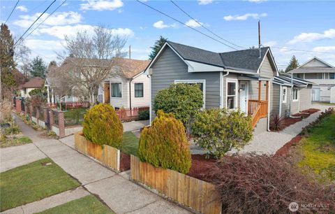 Photo of 5526 20th Avenue S, Seattle, WA 98108 (MLS # 2484097)