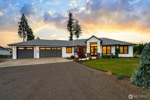Photo of 260 Bullhead Drive, Castle Rock, WA 98611 (MLS # 2547914)