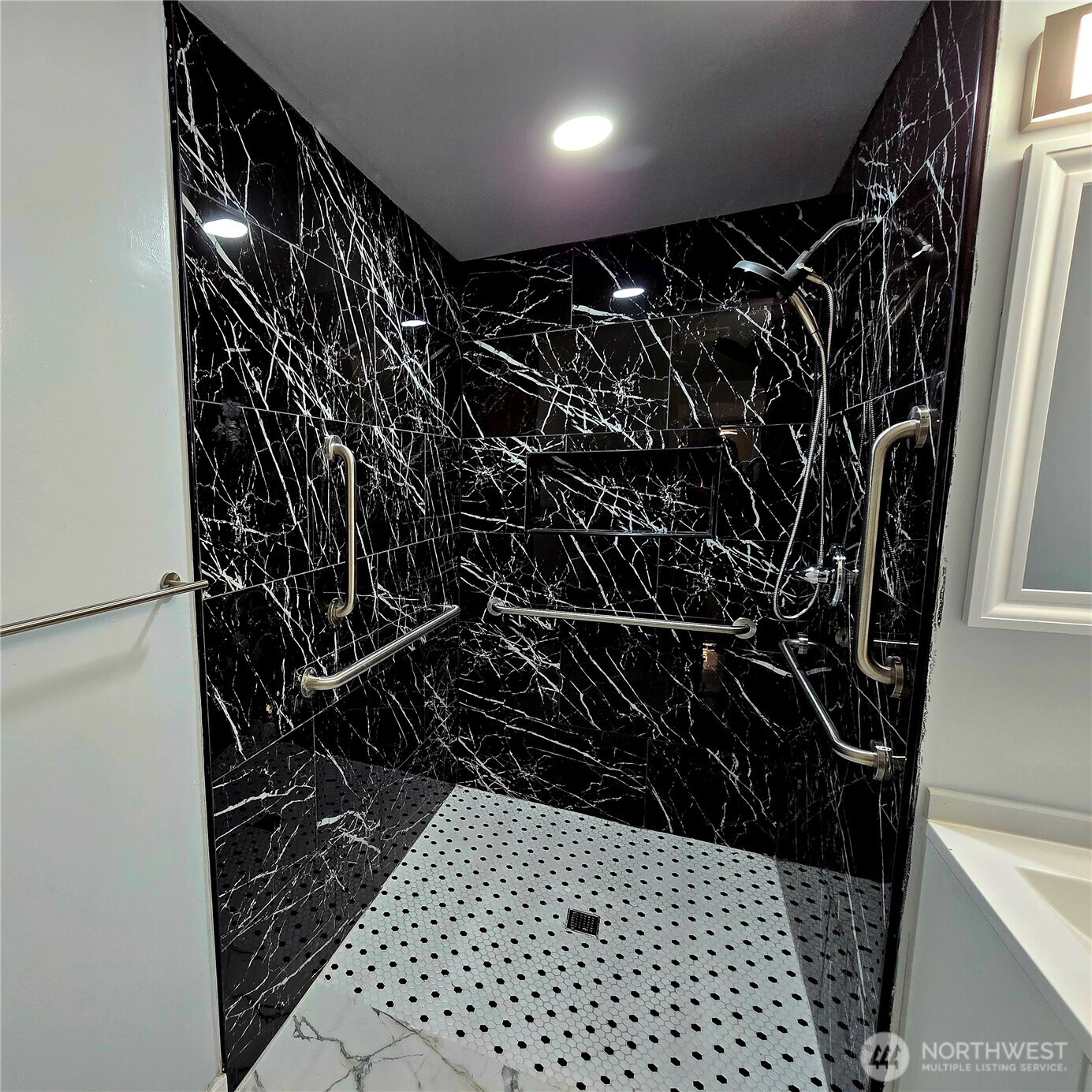 3820 101st Street SW