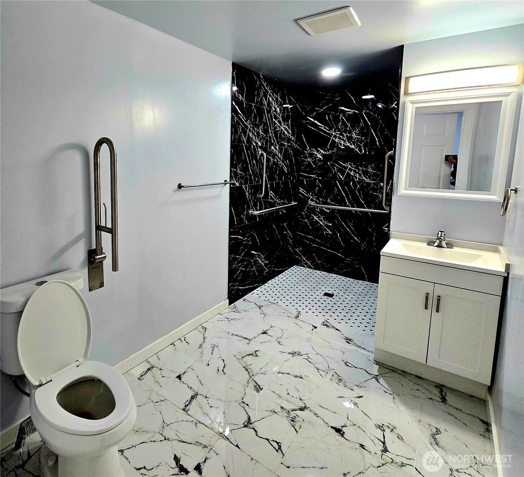 Photo of 3820 101st Street SW, Lakewood, WA 98499 (MLS # 2468750)