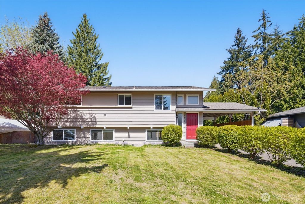 Photo of 609 212th Street SW, Bothell, WA 98021 (MLS # 2359763)
