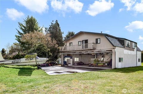 Photo of 11237 SE Skyview Lane, Yelm, WA 98597 (MLS # 2499994)